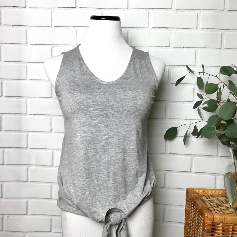 ✨HP✨NWT Catherine Malandrino V-Neck Knot Front Top - Picture 2 of 7